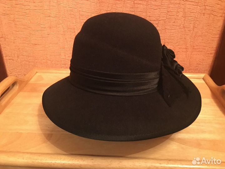 Шляпа фетровая