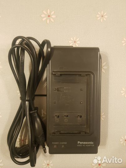Зарядное устройство Panasonic VSK0305