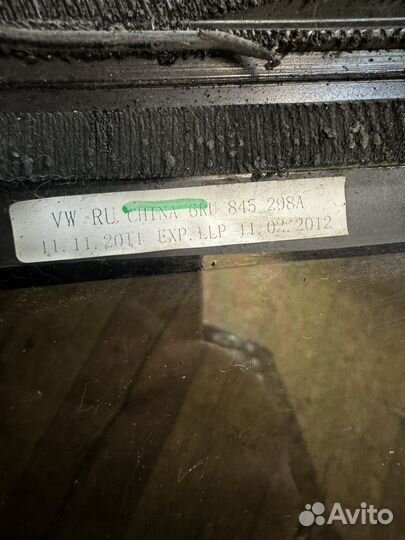 Стекло кузовное глухое правое VW polo