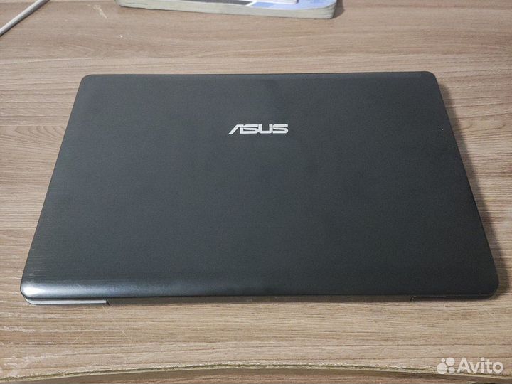 Ноутбук asus Eee PC серии 1018