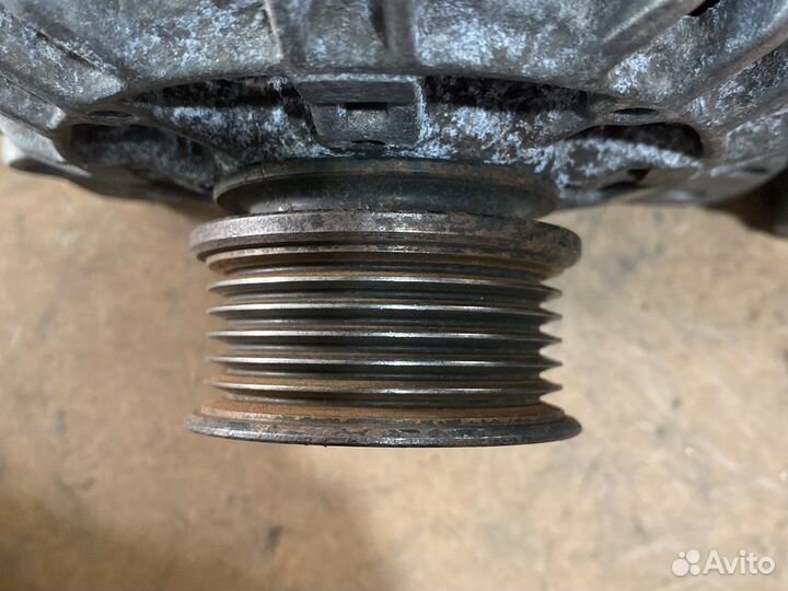 Генератор 90А 030903023J 1.8л Шкода Ауди VW