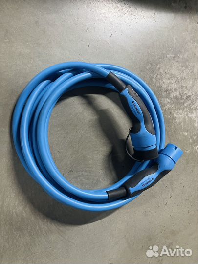 Зарядный кабель Tesla. mennekes