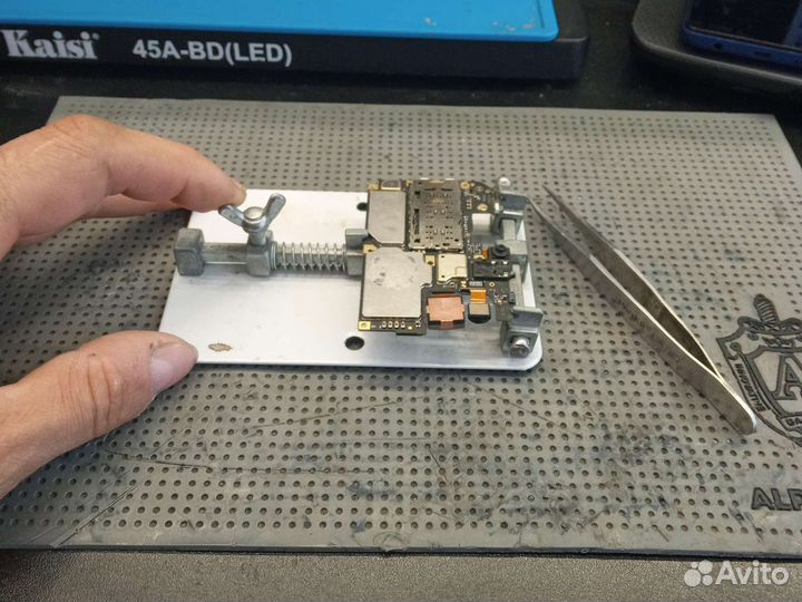 Ремонт телефонов, планшетов, ноутбуков