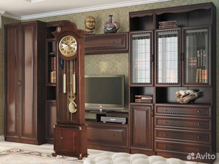 Напольные часы с боем