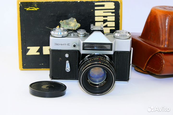 Зенит Е Зеркальный фотоаппарат СССР ранний М39