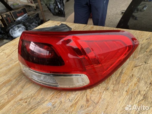 Kia Sorento Prime 3 um фонарь задний правый