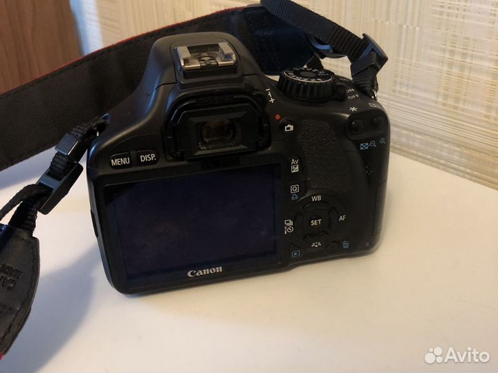 Зеркальный фотоаппарат