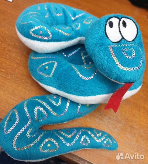 Мягкие игрушеки. 8шт