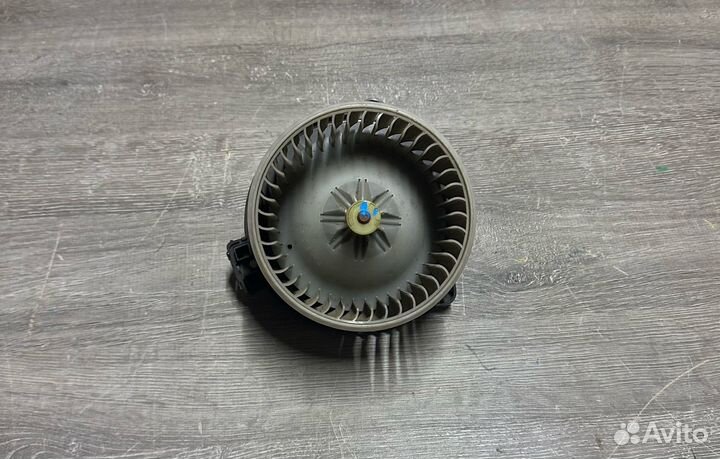 Мотор печки Toyota Probox Vitz ist bB