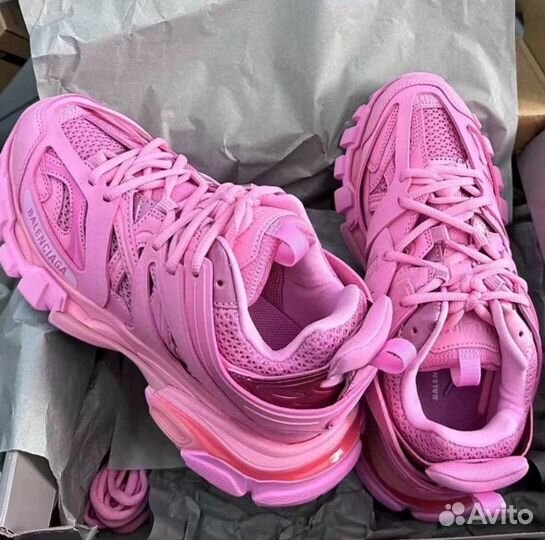 Balenciaga track 1 pink