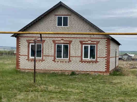 Дом 80,5 м² на участке 33,1 сот.