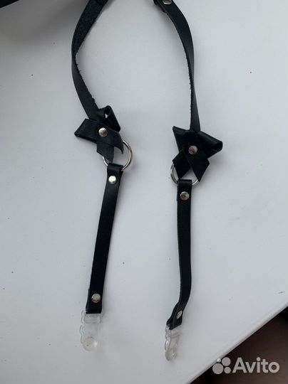 Кожаный пояс для чулок 90 см