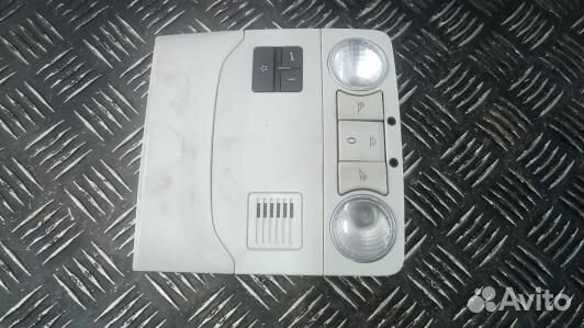 Фонарь освещения салона volkswagen sharan 3, Номер 1K8947106C (8AG35JC01)