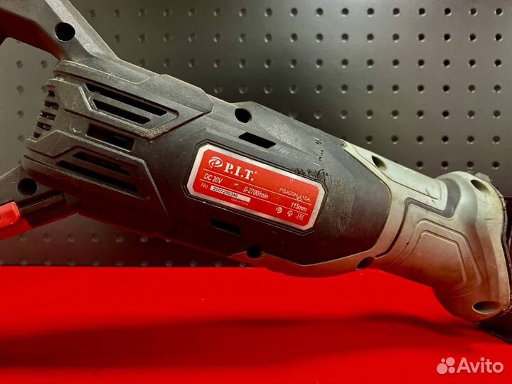 Пила сабельная PIT PSA20H-115A аккумуляторная