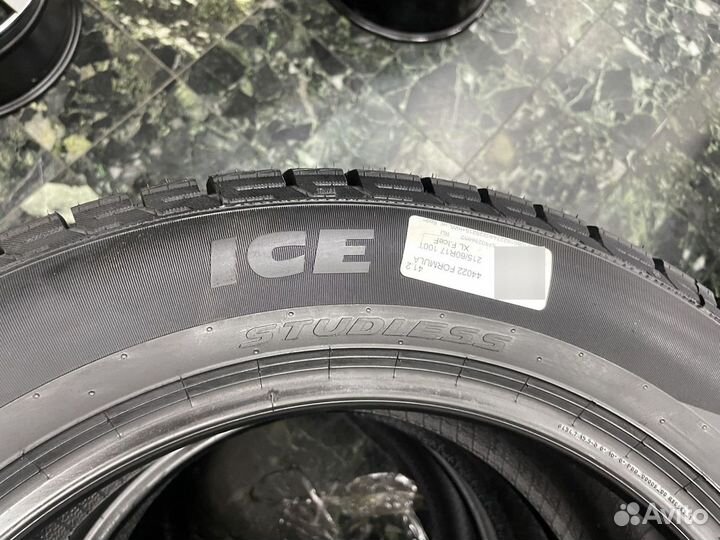 Pirelli Formula Ice FR 215/60 R17 100T