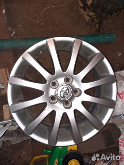 Диски Toyota Camry R 17 оригинал