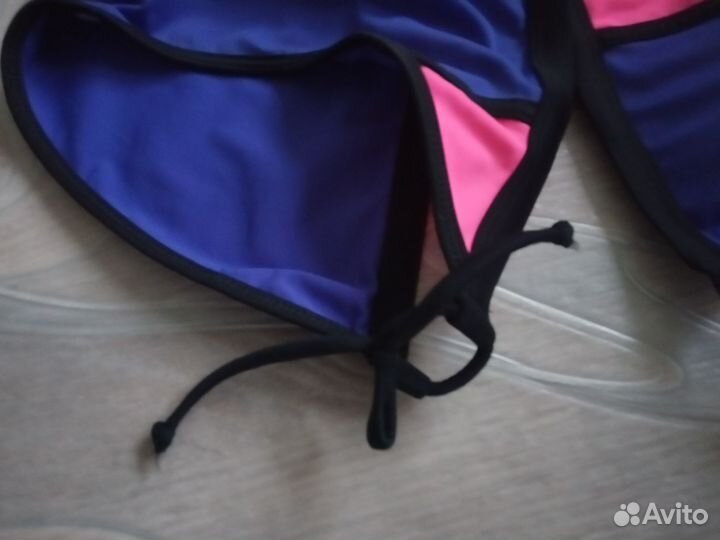 Купальник для девочки новый 152