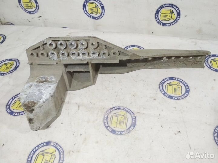 Кронштейн бампера левый 9436660478 mercedes, actro