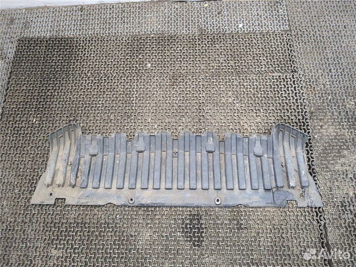 Защита моторного отсека Audi A5, 2010