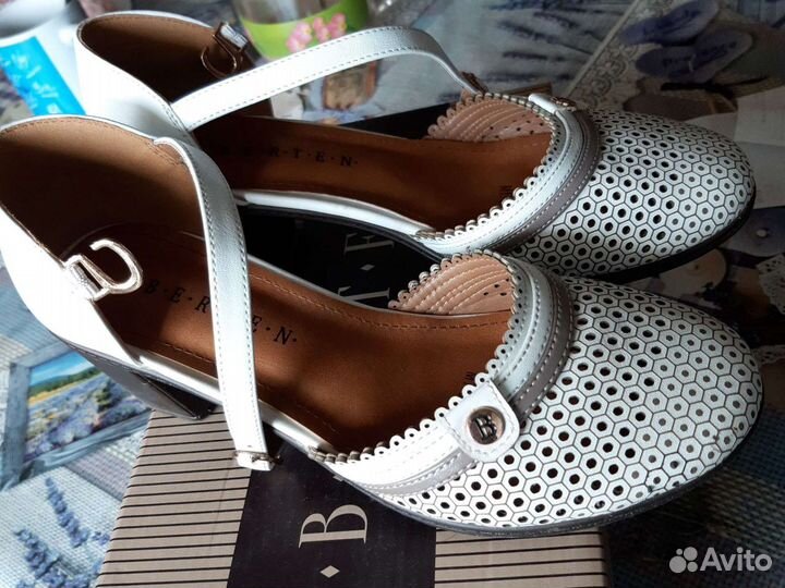 Босоножки женские 36 размер