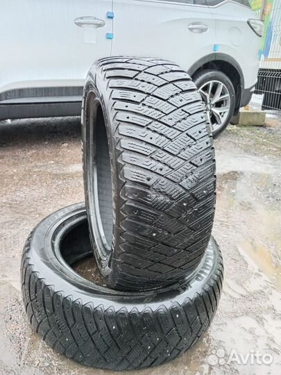 Goodyear Ultragrip Ice Arctic 205/55 R16 94T