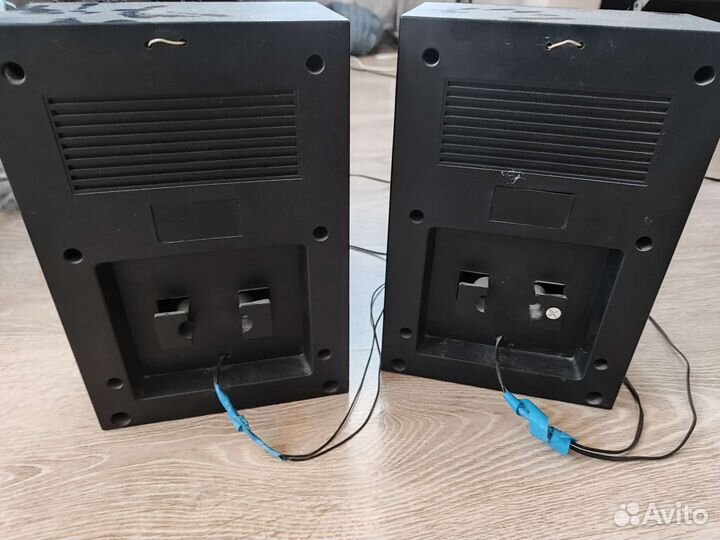 Акустические колонки