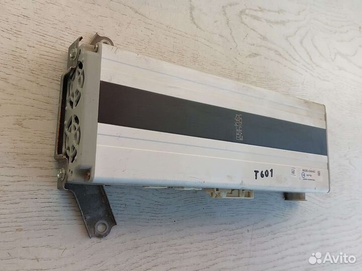 Lexus LX570 Усилитель звука