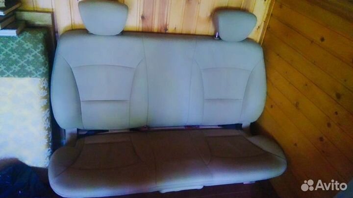 Задний диван