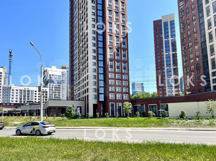 Торговое с витринами в центре от 795 м2 до 1110 м2