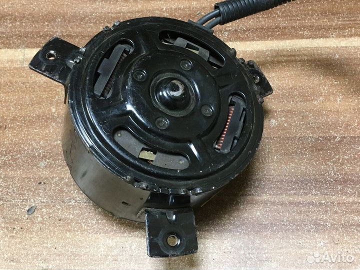 Моторчик вентилятора Kia Sportage 3