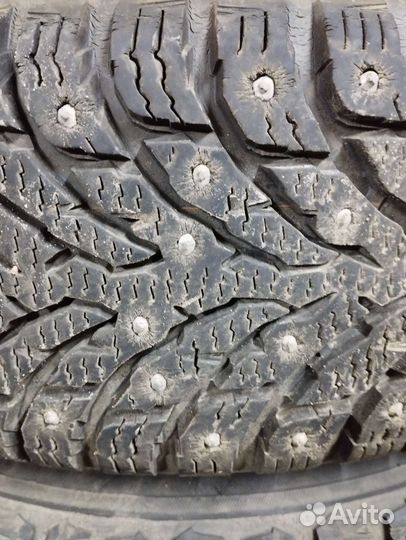 Nokian Tyres Hakkapeliitta 9 185/60 R15