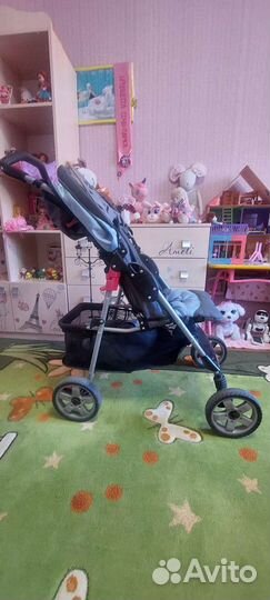 Прогулочная коляска