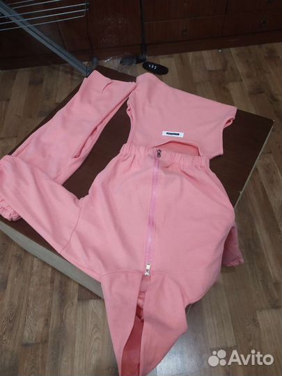 Костюм 3ка для дев 116. Новый