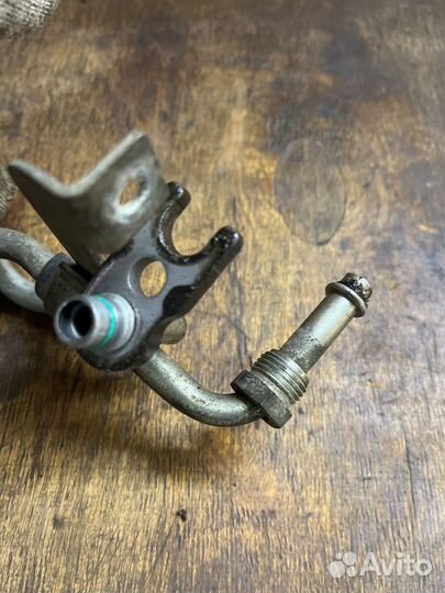 Рено Сандеро 2009-2014 трубка высокого давления