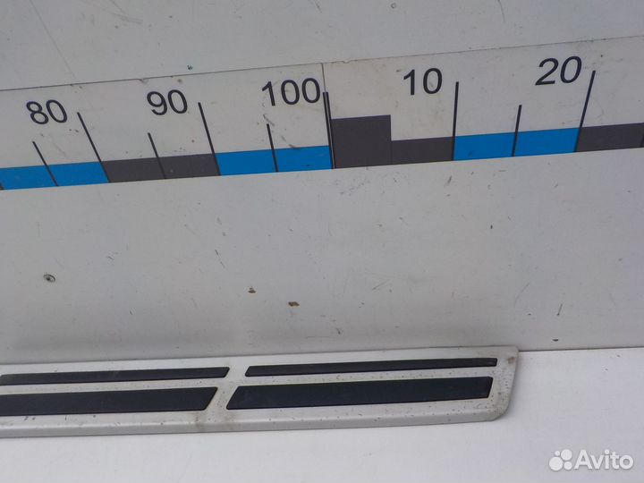 Накладка подножки правой BMW X7 G07 2018