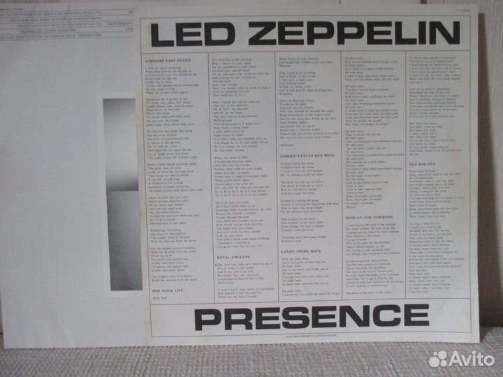 LP Led Zeppelin – presence (japan)
