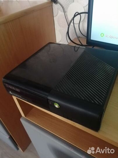 Xbox 360 E