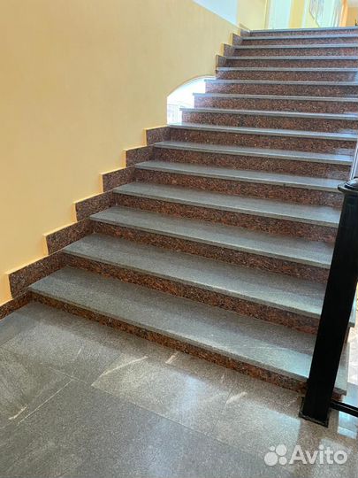 Красный гранит Капустинский