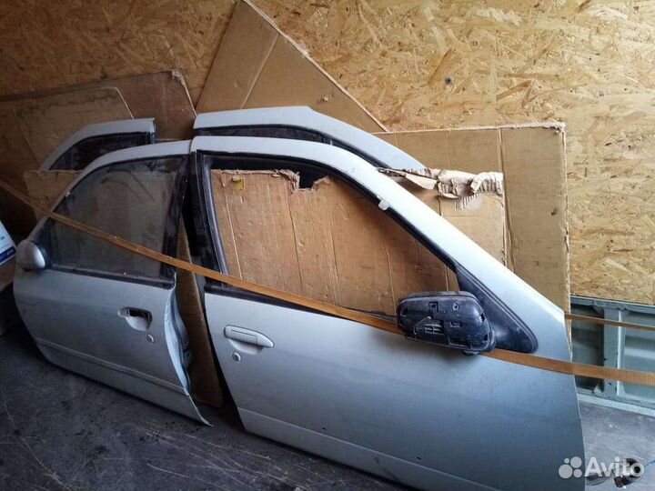 Двери для Ниссан примера п11