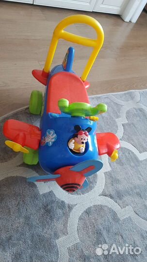 Развивающий самолет- каталка