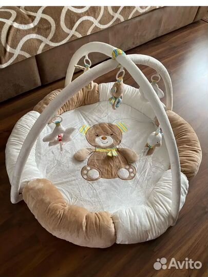 Развивающий коврик