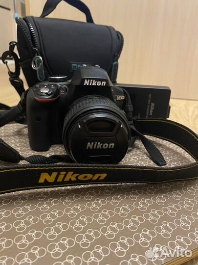Зеркальный фотоаппарат Nikon D3300