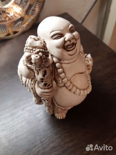 Статуэтка хотей