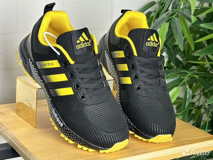 Кроссовки Adidas Marathone 36-39 черные