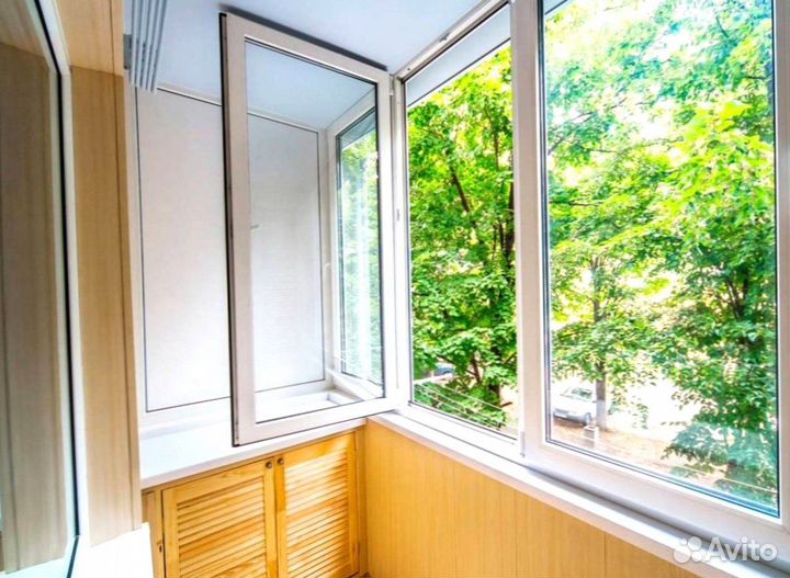 Остекление и отделка балконов и лоджий