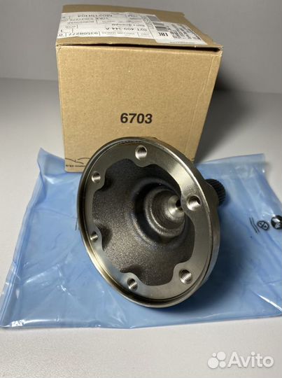 Фланец кпп VW Polo Sedan правый