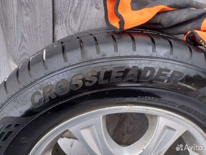 CrossLeader DH08 215/65 R16