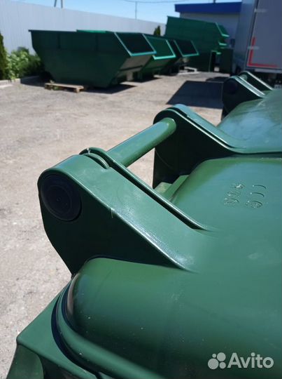 Новый контейнер для мусора 1100 литров