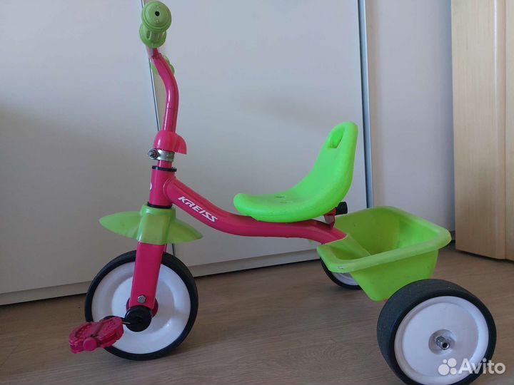 Трехколесный велосипед