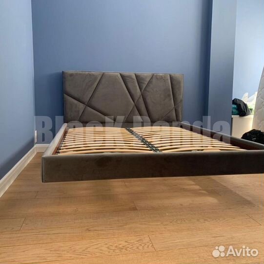 Парящая кровать